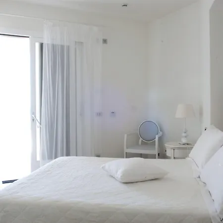 Mea - Aeolian Charme Ξενοδοχείο 4*