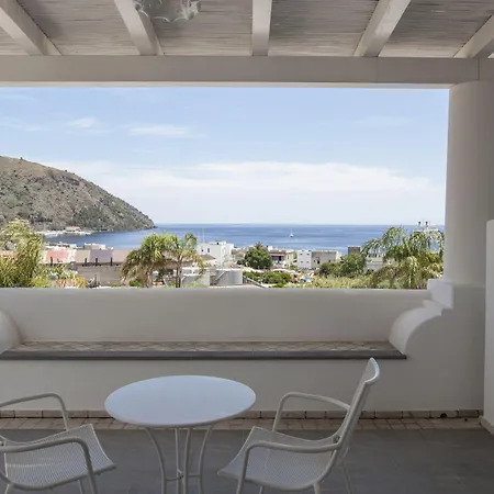 Ξενοδοχείο Mea - Aeolian Charme 4*