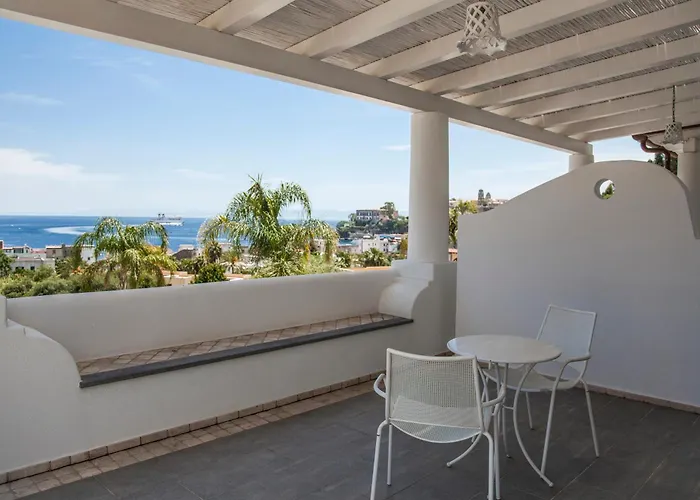 מלון Mea - Aeolian Charme ליפארי