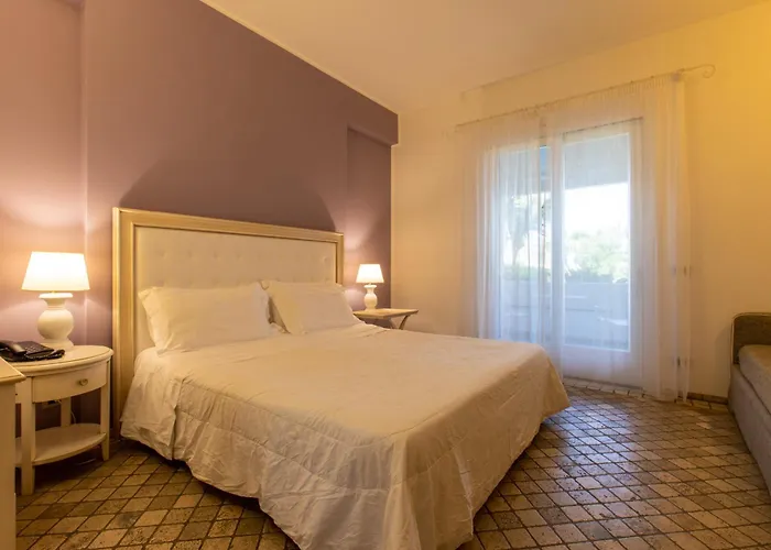 Mea - Aeolian Charme מלון 4*